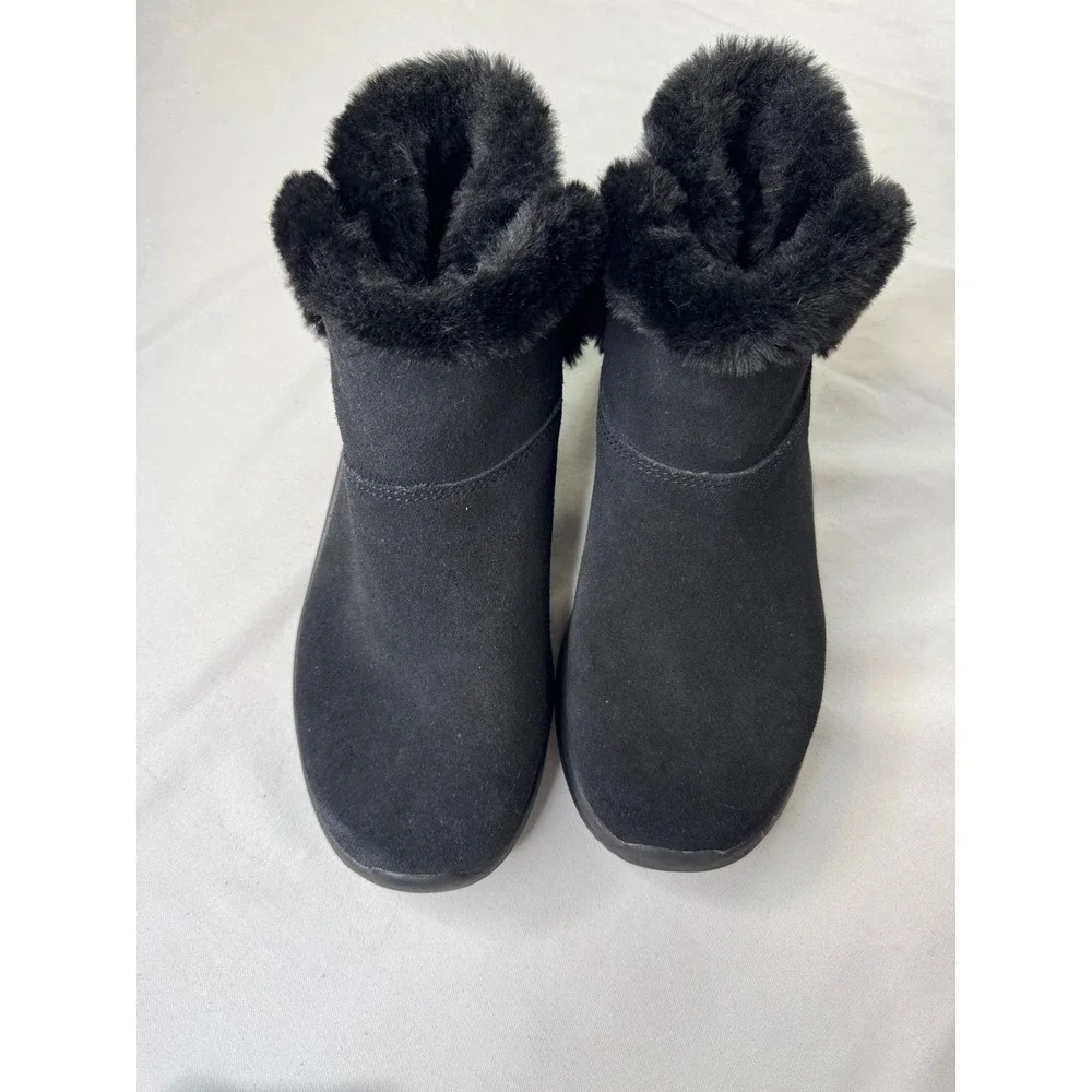 Skechers On-the-GO Joy Women Black Suede Faux Fur Trim Winter Ankle Boots